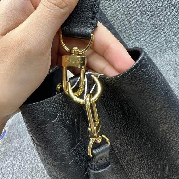 100% Authentic Louis Vuitton NeoNoe Black Leather Satchel - Picture 4 of 16